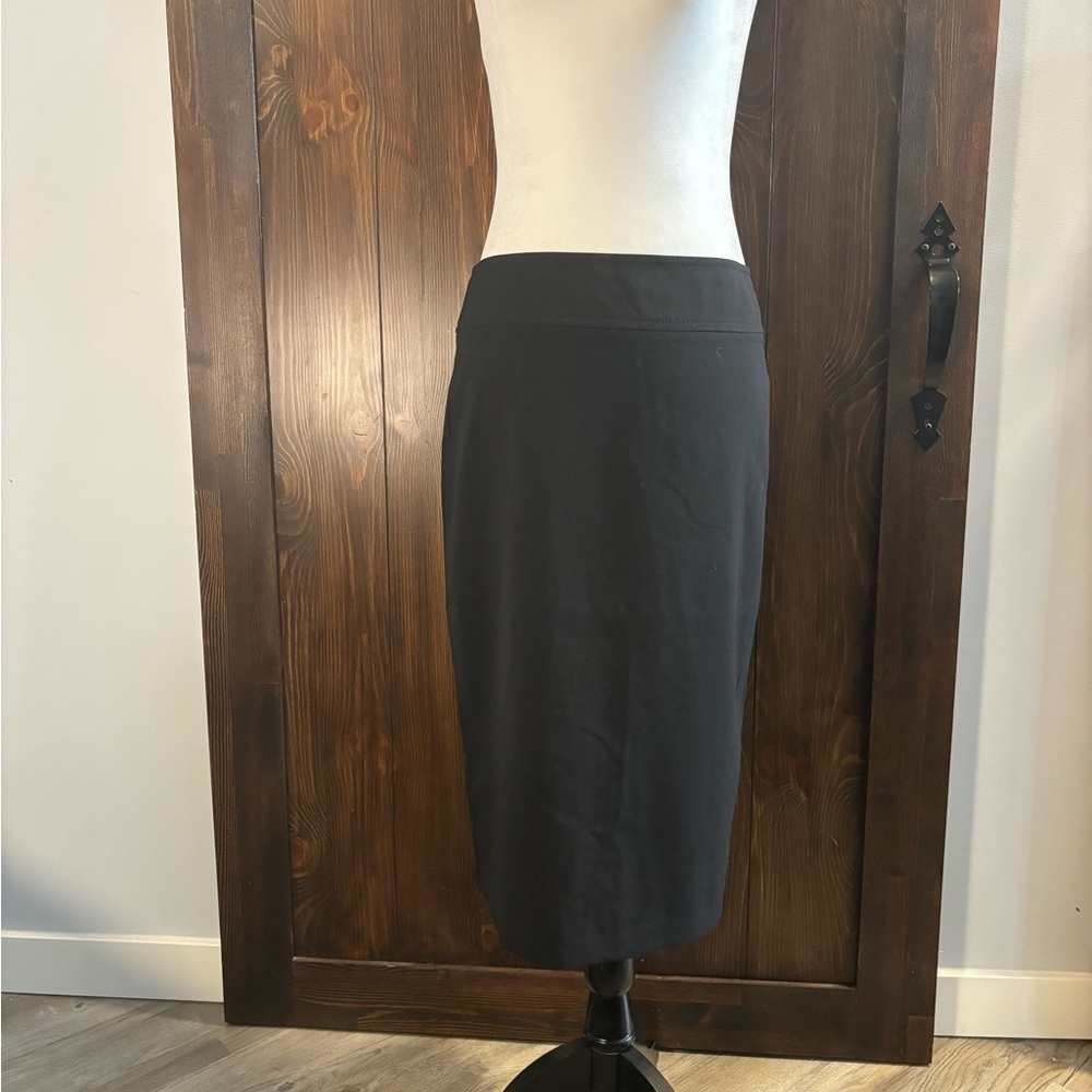 Women's Large Forever 21 Black Pencil Skirt